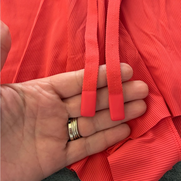 JoyLab- Game Day Shorts - Double Layer- Women's M- Pockets- Coral - Picture 5 of 6